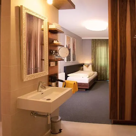 Hotel Blumauer 3*