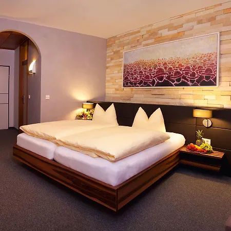 Blumauer Hotel 3*